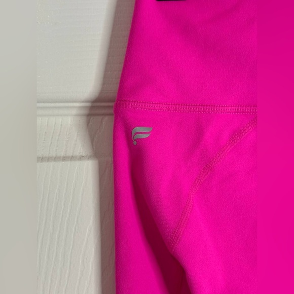 Fabletics Define PowerHold® High-Waisted 7/8 Legging - Picture 6 of 9